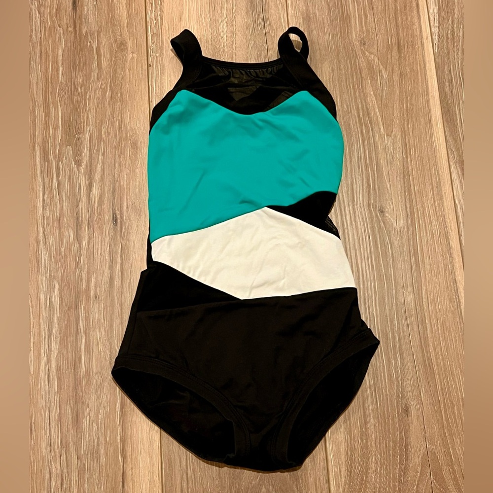 FIVE Dancewear Impression Leo PA